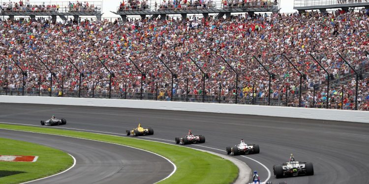 Zašto se Indy 500 utrka održava na Dan sjećanja?