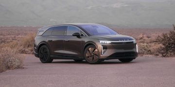 2026 Lucid Gravity Touring pregled: Izvrsna izvedba 2
