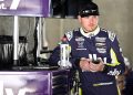 Alex Bowman pripremljen za svakodnevni život izvan utrka Alex Bowman pripremljen za svakodnevni život izvan utrka