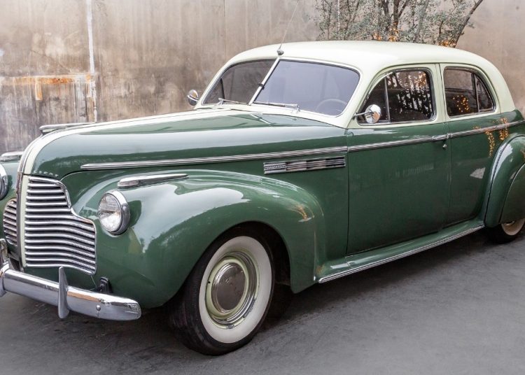 Izbor dana: Buick Roadmaster Touring limuzina iz 1940. s četvera vrata