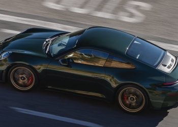 Izvrstan na stazi, bolji na cesti: Kako je Porsche razvio 911 GT3 Touring