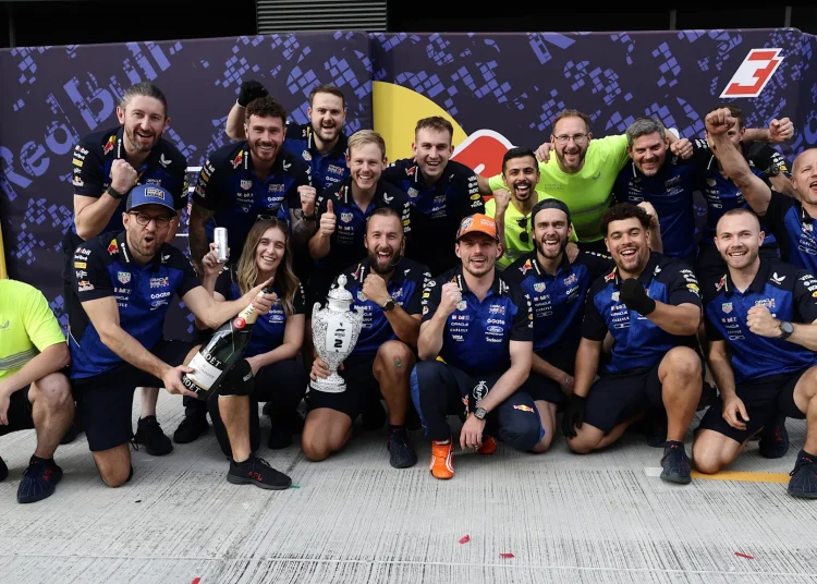 Laurent Mekies ističe da je plasman Maxa Verstappena na P2 u Mađarskoj pomogao ‘začinjenim’ strateškim odlukama Red Bulla