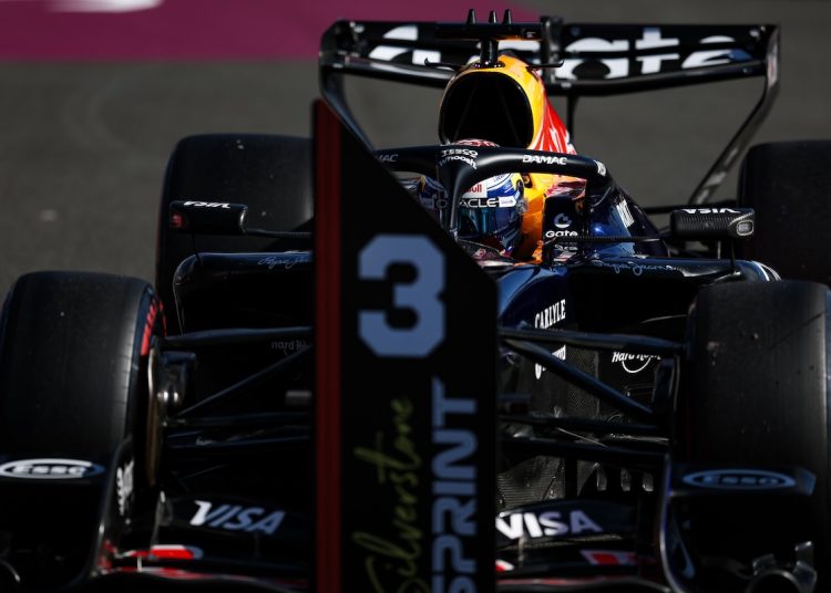 Max Verstappen treći, ali realan o ograničenjima Red Bulla: “Bit će više borbe s vozačima iza mene” Max Verstappen treći, ali realan o ograničenjima Red Bulla: “Bit će više borbe s vozačima iza mene”
