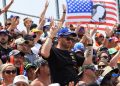 NASCAR-ov povratnički vikend donio je šokantno kimanje vjeri, emocionalnu pobjedu Brextona Buscha i borbene riječi NASCAR-ov povratnički vikend donio je šokantno kimanje vjeri, emocionalnu pobjedu Brextona Buscha i borbene riječi