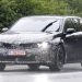 Novi BMW i3 Touring zabilježen u prirodi s robusnim lukovima i prostranim prtljažnikom