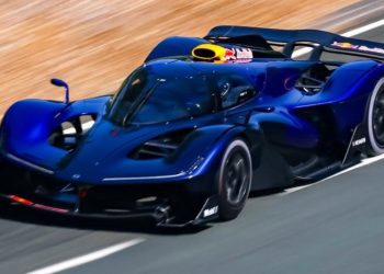 Red Bull RB17 konačno debituje na stazi u Goodwoodu