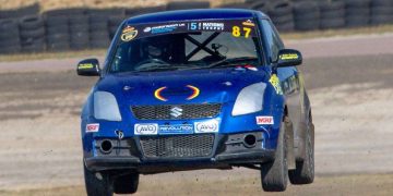 William Hands iz Bethersdena osvaja juniorsku rundu relikrosa, dok drugi vozači iz Kenta ostavljaju dojam u Motorsport UK British Rallycross Championship 5 Nations Trophy na Lydden Hillu