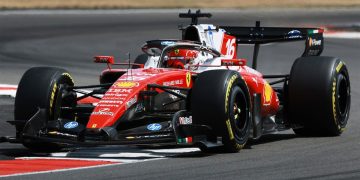 Charles Leclerc ostvaruje 1000 F1 krugova na čelu, ali se pridružuje rijetkoj grupi bez naslova