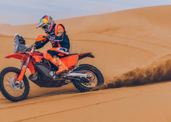 Izgrađena na desetljećima dominacije u Dakaru: KTM 450 RALLY REPLIKA 2027. godine u SAD-u
