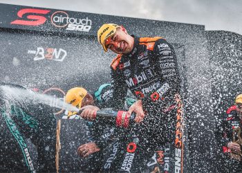 Kiwi vozi 200.000 km do Bathursta – Superautomobili