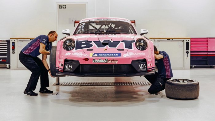 Lechner Racing: Šaptači Kupa Lechner Racing: Šaptači Kupa