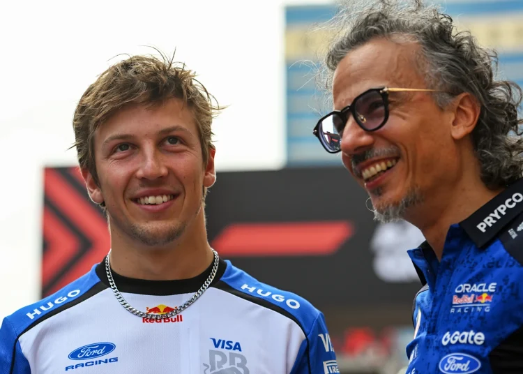 Liam Lawson procjenjuje svoju super-zamjenu u Red Bullu dok se priprema za povratak Racing Bullsa u Azerbejdžan Liam Lawson procjenjuje svoju super-zamjenu u Red Bullu dok se priprema za povratak Racing Bullsa u Azerbejdžan