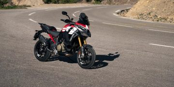 Multistrada V4 Pikes Peak 2027: nova boja unapređuje dizajn sportskog motocikla