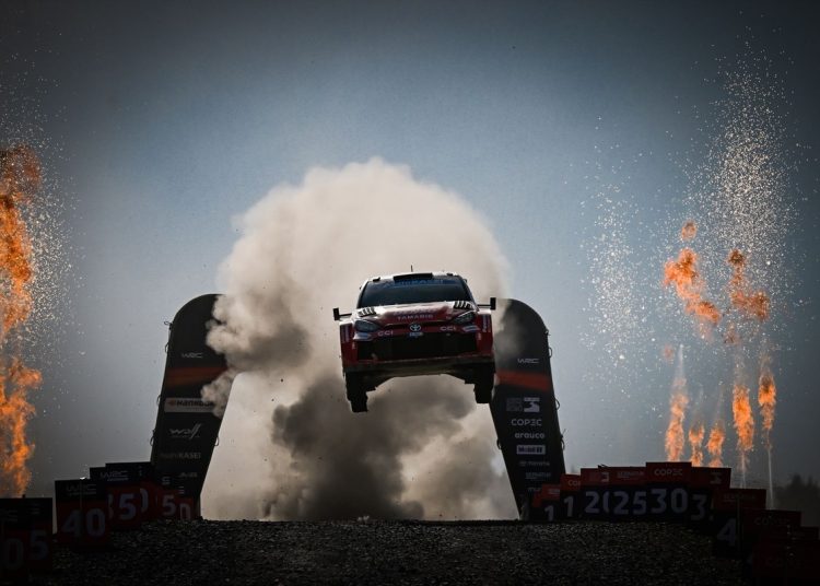 Oliver Solberg dijeli svoj pristup trostrukom izazovu za WRC naslov Oliver Solberg dijeli svoj pristup trostrukom izazovu za WRC naslov