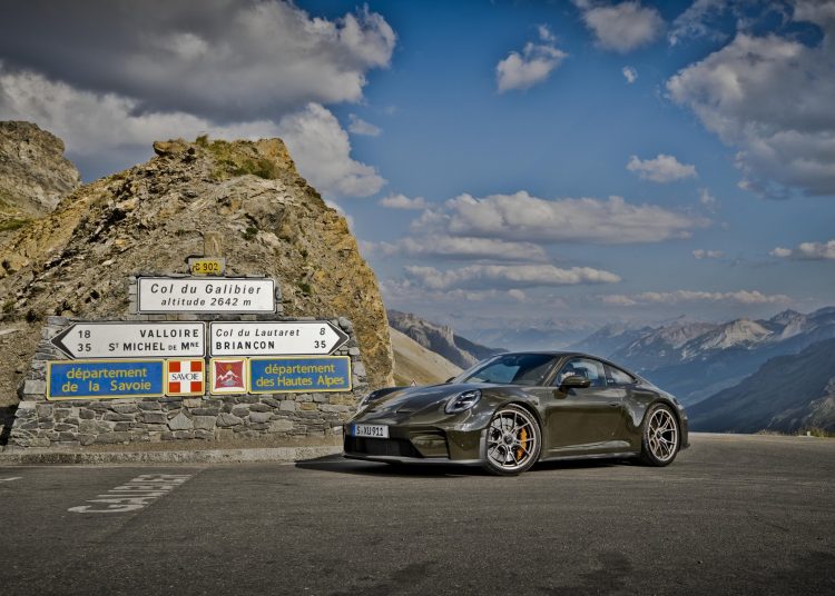Porsche Exclusive Manufaktur 911 GT3 Bergsport: Priznanje koje je dostupno malom broju kupaca Porsche Exclusive Manufaktur 911 GT3 Bergsport: Priznanje koje je dostupno malom broju kupaca