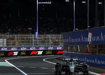 Sezona Formule 1 na Bliskom istoku i dalje neizvjesna zbog sukoba u regiji Sezona Formule 1 na Bliskom istoku i dalje neizvjesna zbog sukoba u regiji
