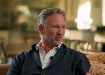 Christian Horner poziva na reviziju F1 proračunskih ograničenja: “Momčadi troše 500 ili 600 milijuna dolara” Christian Horner poziva na reviziju F1 proračunskih ograničenja: “Momčadi troše 500 ili 600 milijuna dolara”