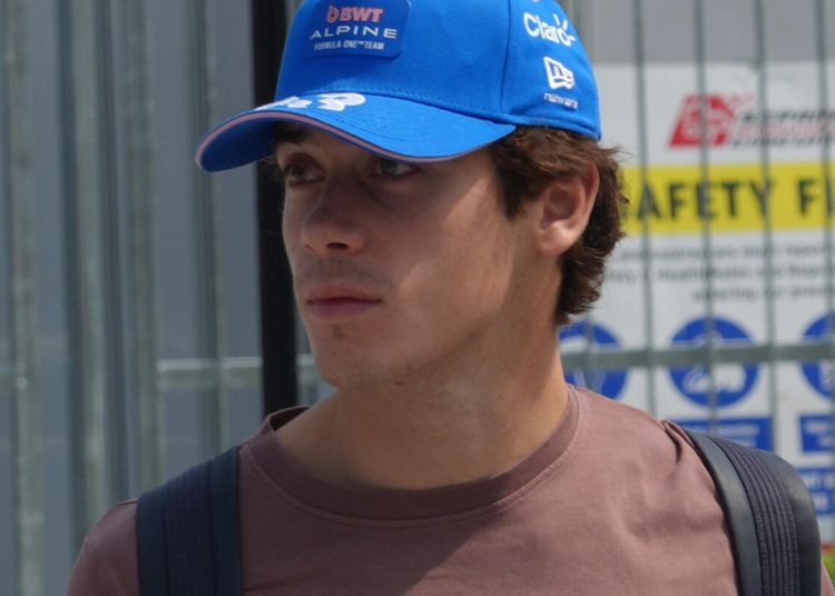 F1 novosti, glasine i priče: najnovije informacije o momčadima, tržištu transfera vozača i ugovorima Formule 1