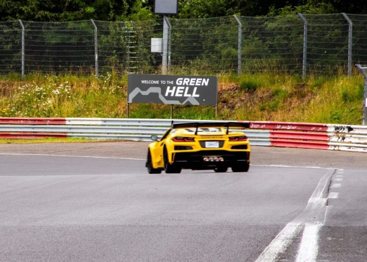 Ford postavio novi rekord na Nurburgringu, Corvette ne planira revanš Ford postavio novi rekord na Nurburgringu, Corvette ne planira revanš