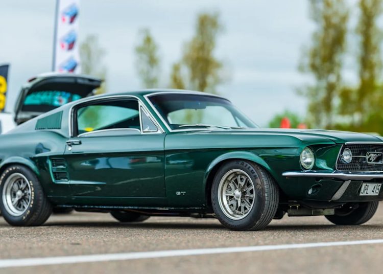 Koji motor je bio u Mustangu iz filma Brzi i žestoki: Tokijski drift?
