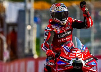 Marc Marquez slavi u dramatičnom sprintu u Motegiju dok Moreira osvaja prvo subotnje postolje