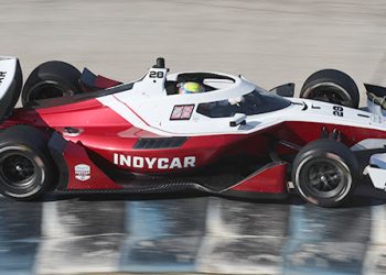 Shake It Up: Alex Palou vozi IR-28 kroz velike korake na Sebring International Raceway