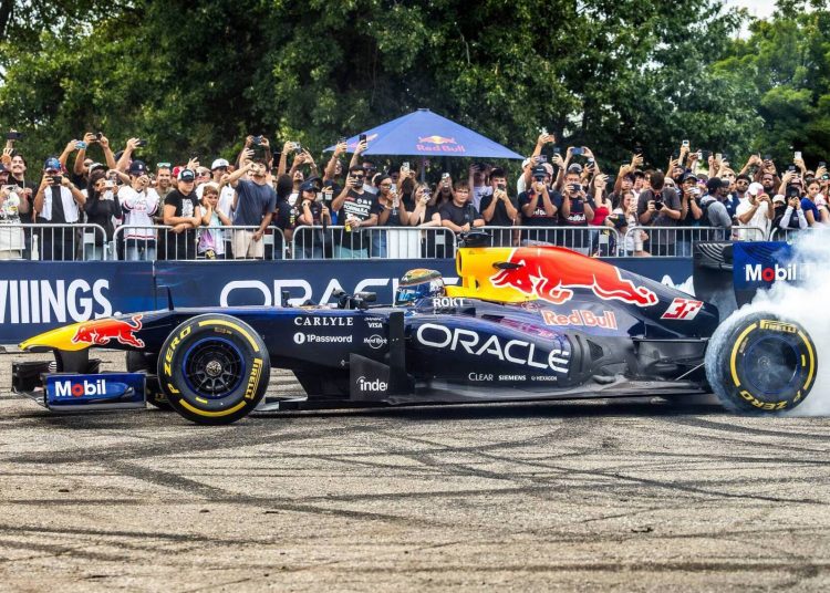South Mall se ovog vikenda pretvara u trkaću stazu kao Formula 1 South Mall se ovog vikenda pretvara u trkaću stazu kao Formula 1