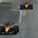 Suci donijeli presudu nakon sukoba unutar momčadi McLaren u sprintu Formule 1 za Veliku nagradu Singapura 2026. Suci donijeli presudu nakon sukoba unutar momčadi McLaren u sprintu Formule 1 za Veliku nagradu Singapura 2026.