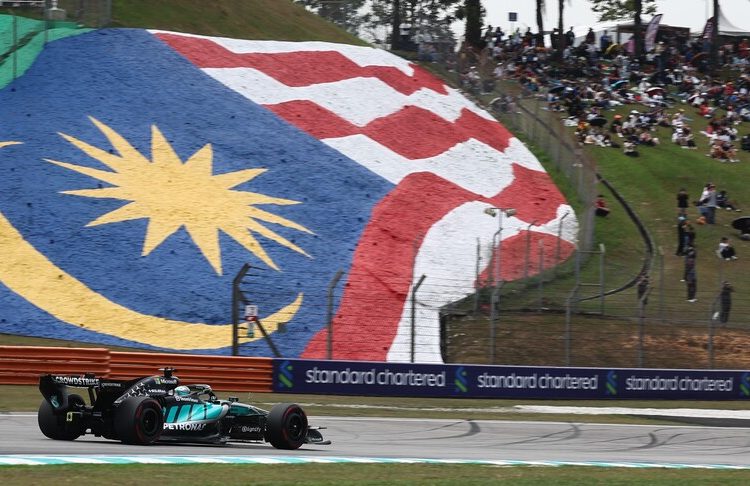 Sve je spremno za Veliku nagradu Bahreina Formule 1 na stazi Sepang Sve je spremno za Veliku nagradu Bahreina Formule 1 na stazi Sepang