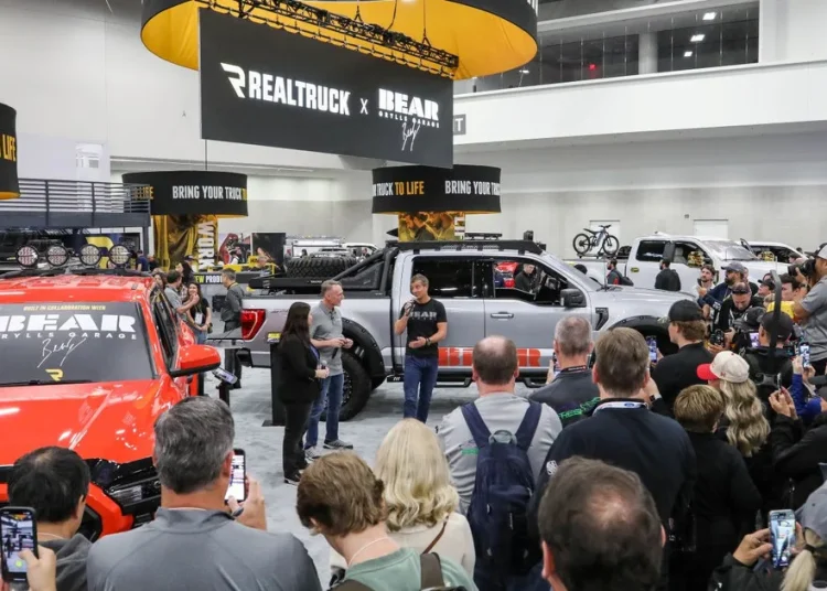 Terenske gume i proizvodi za kamione na SEMA Show 2026. Terenske gume i proizvodi za kamione na SEMA Show 2026.