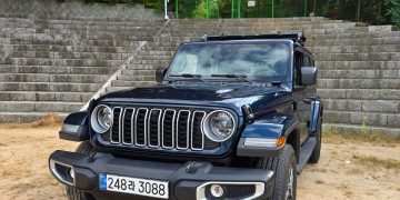 Testiranje Jeep Wrangler Sahara u gradskoj vožnji