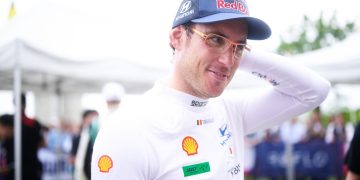 WRC zvijezda Thierry Neuville ostvario uspješan povijesni debi na kružnim utrkama
